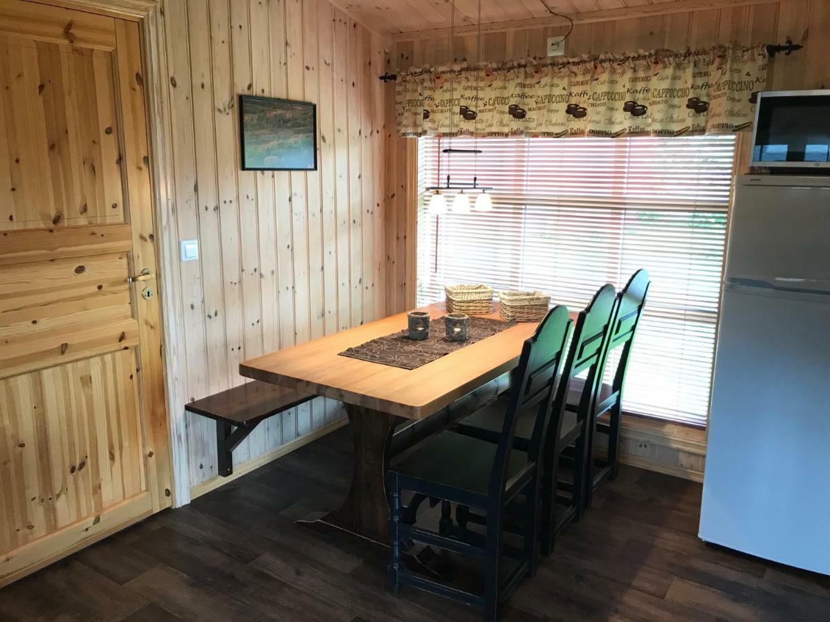Roste Hyttetun Og Camping Os (Hedmark) Kültér fotó